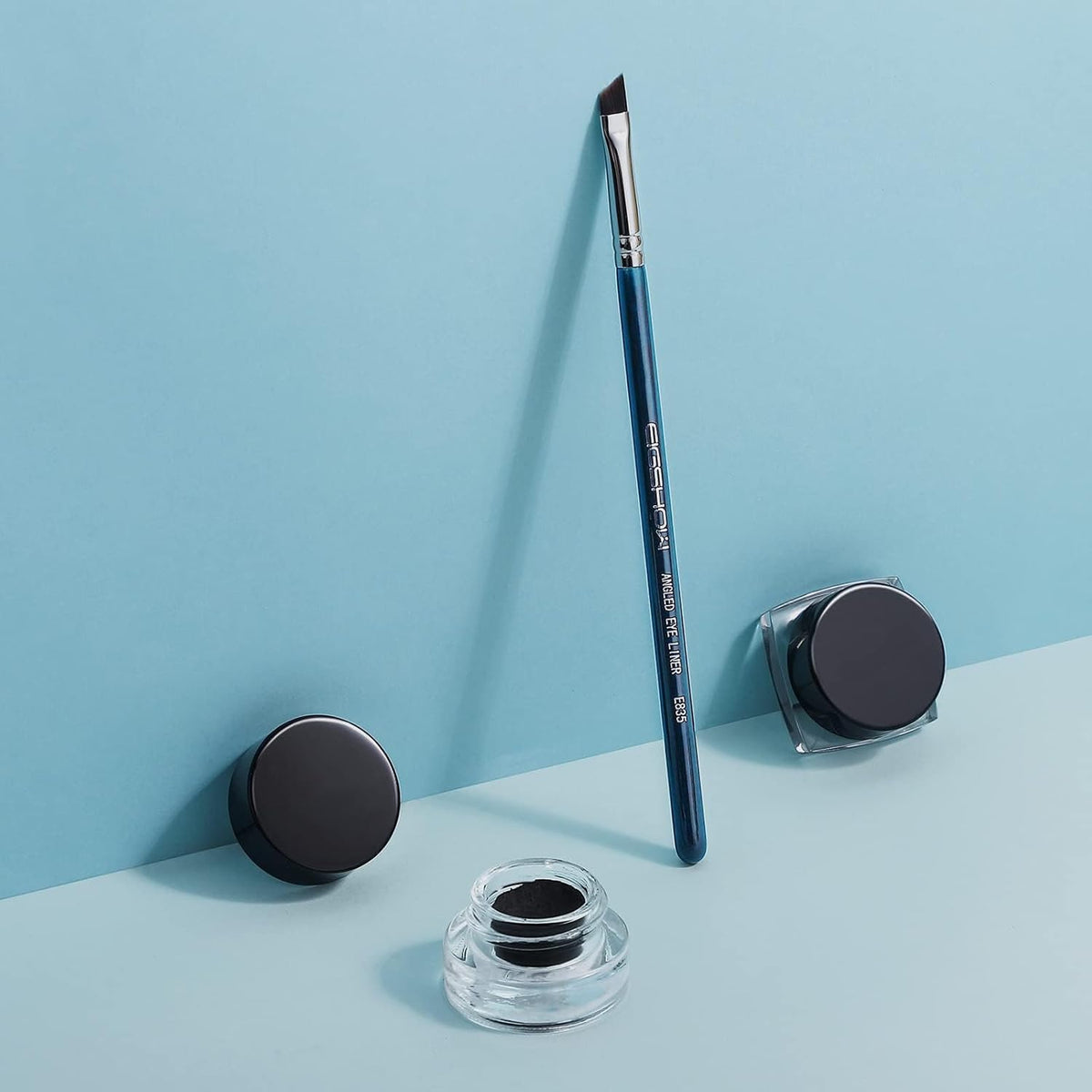 EIGSHOW Eyeliner-Pinsel, Fein Abgewinkelt, Profi-Präzisions-Pinsel, Ultradünn, Abgeschrägt, Flacher Winkel, Premium-Qualität, Zum Auftragen Von Gelpuder, Flüssiger Creme (Blau)